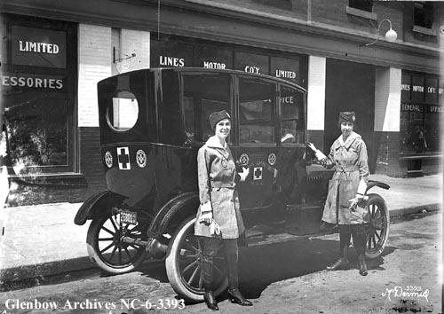St. John Ambulance Voluntary Aid Detachment vehicle, Edmonton, Alberta, 1918. (Glenbow Archives, NC-6-3393)