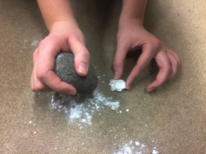 Making an experimental bead blank using a hammerstone.